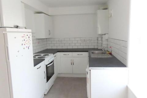 2 bedroom flat to rent, Holloway Street, Exeter, EX2 4JD