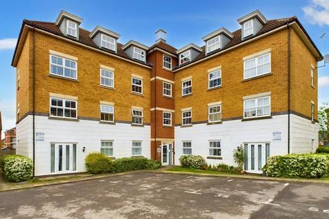 2 bedroom flat for sale, Rawlinson Road, Maidenbower RH10