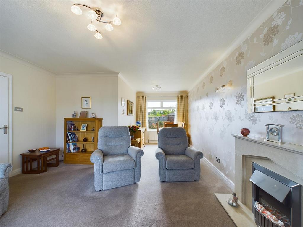 Lounge: