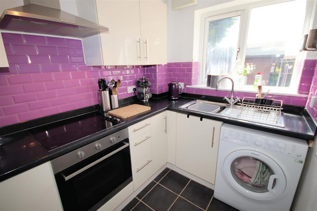 Fitted Kitchen