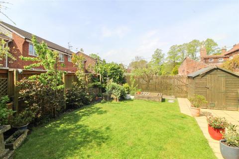 8 Bondgate Green, Ripon, HG4 1QW