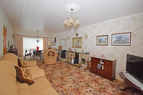 4 bedroom detached house for sale, Estonia, 70 Throckmorton Road, Alcester, Warwickshire, B49 6QJ