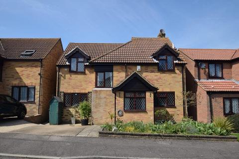 3 bedroom detached house for sale, Gallows Close, Pevensey BN24