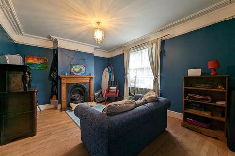 4 bedroom terraced house for sale, Castle Road, Scarborough