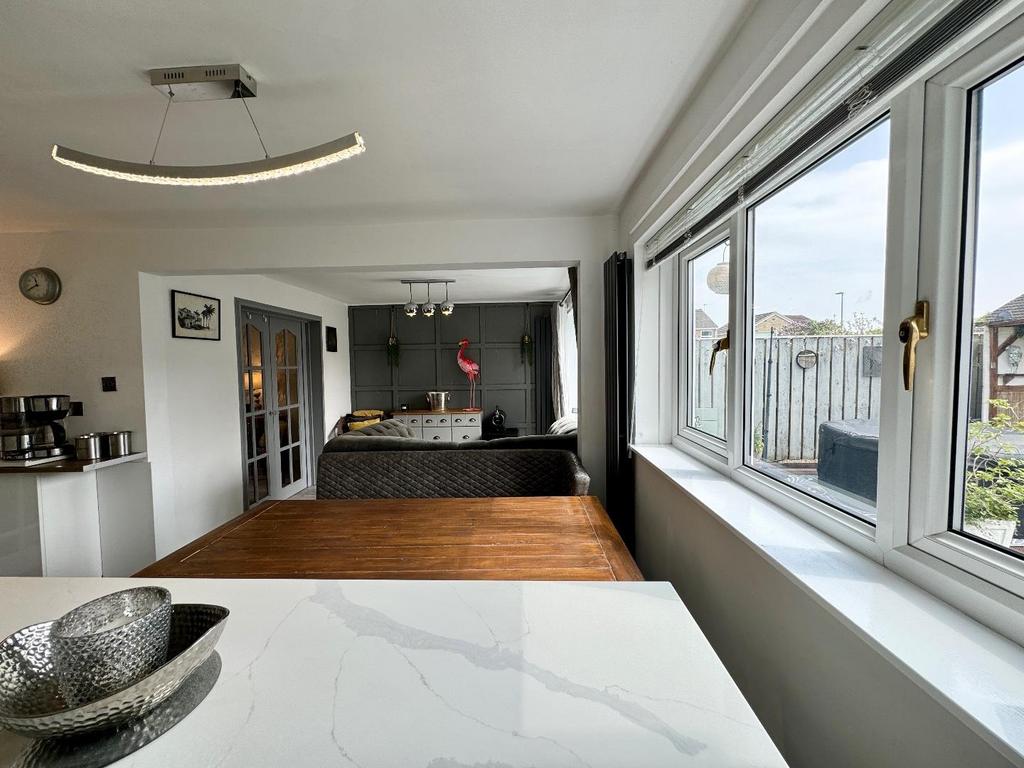 Dining/seating area