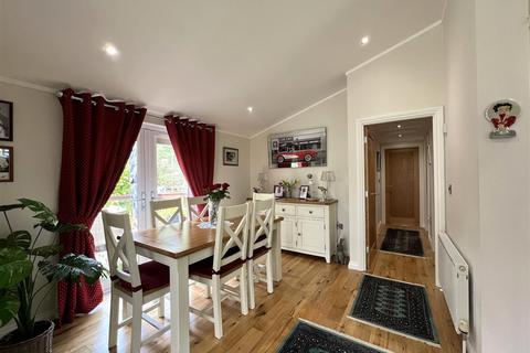 3 bedroom park home for sale, Back Lane, Eaton