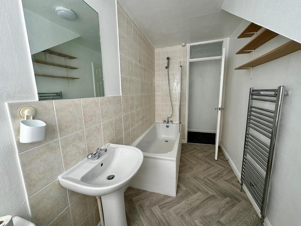 Bathroom/w.c.
