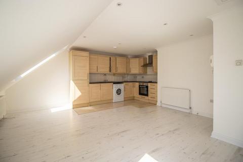 1 bedroom flat for sale, Ambleside Drive, Southend-on-Sea SS1