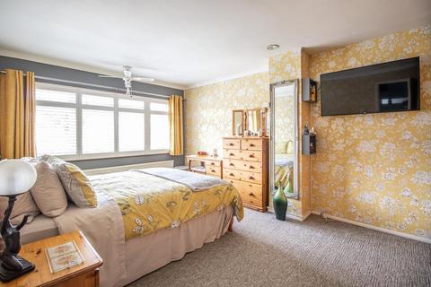 29b Albert Road, Rochford, SS4 3EX