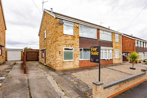 3 bedroom semi-detached house for sale, Caistor Avenue, Scunthorpe