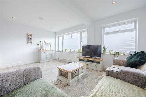 5 Caistor Avenue, Scunthorpe, DN16 3QZ