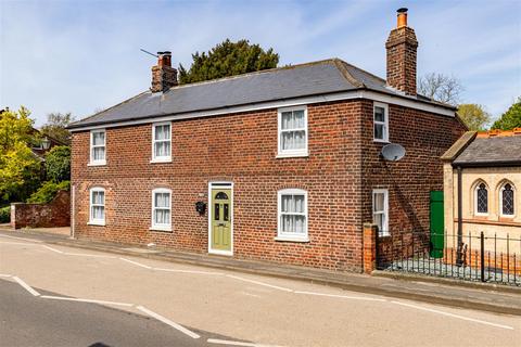 4 bedroom house for sale, High Street, Ulceby