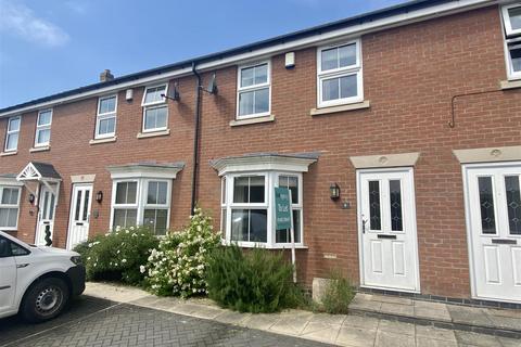 3 bedroom townhouse to rent, Brooks Drive, Goole