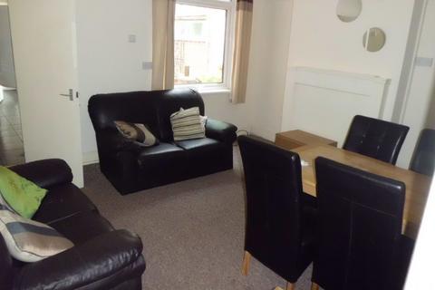 4 bedroom house to rent, 119 Teignmouth Road, B29 7AX