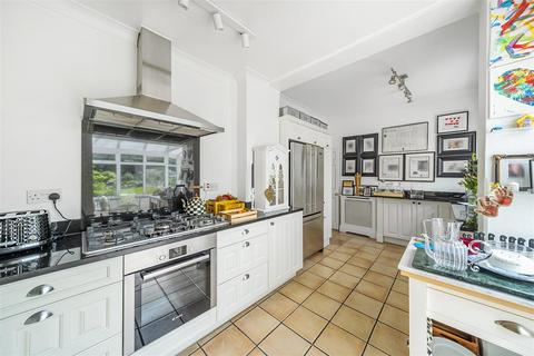 5 bedroom detached house for sale, Salmon Street, London