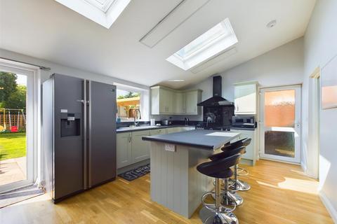 123 Denmark Road, Gloucester, GL1 3JW