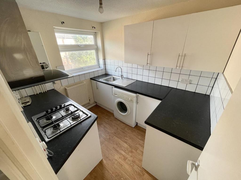 Catkin Close, Quedgeley, Gloucester 1 bed for sale £85,000