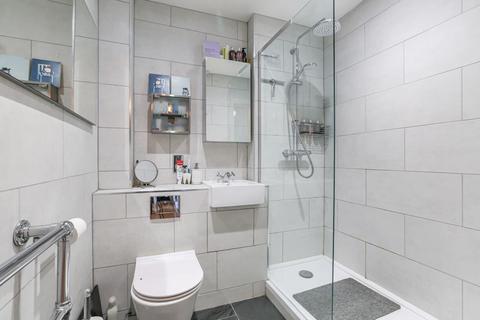 2 bedroom apartment for sale, Peckham Road, London