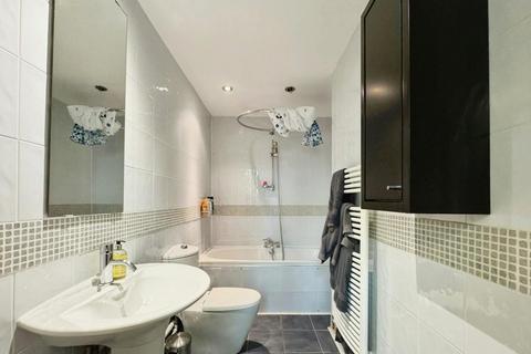 Apartment 5, 29 Aigburth Drive, Liverpool, L17 4JH