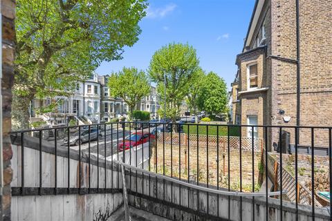1 bedroom flat to rent, Maygrove Road, West Hampstead NW6
