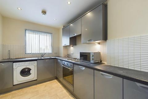 2 bedroom flat to rent, Block B, Anchor Point, Bramall Lane, Sheffield