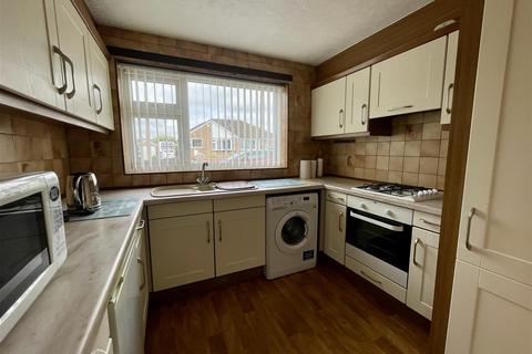 2 bedroom semi-detached bungalow for sale, Eastfield Crescent, Staincross, Barnsley S75 6DN