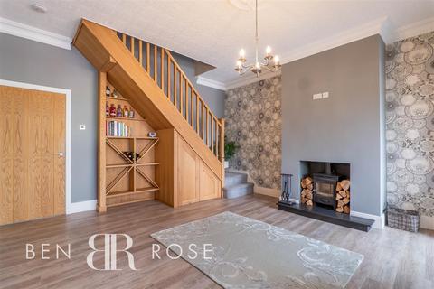 401 Blackburn Road, Higher Wheelton, Chorley, PR6 8HY