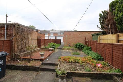 8 Atherstone Way, Darlington, DL3 9TU