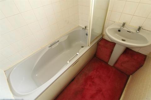 8 Atherstone Way, Darlington, DL3 9TU