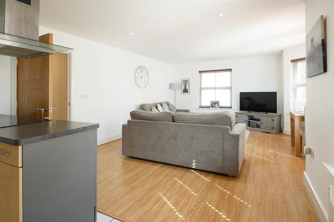 2 bedroom apartment to rent, St Agnes Place, Chichester
