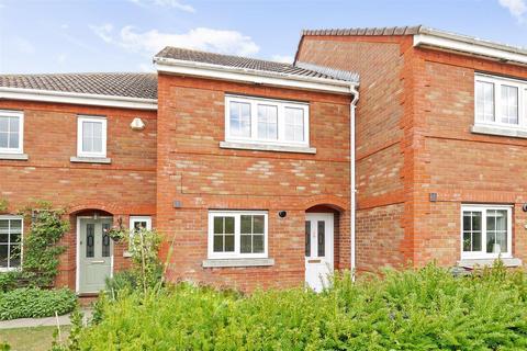 2 bedroom terraced house to rent, Pipers Mead, Birdham, Chichester