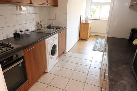 61 Wainwright Avenue, Hutton, Brentwood, CM13 2SZ