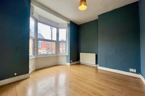 2 bedroom end of terrace house for sale, Stuart Street, Leicester, LE3