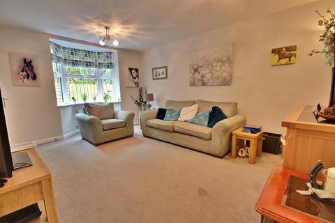 3 bedroom end of terrace house for sale, Fairview Close, Molescroft, Beverley