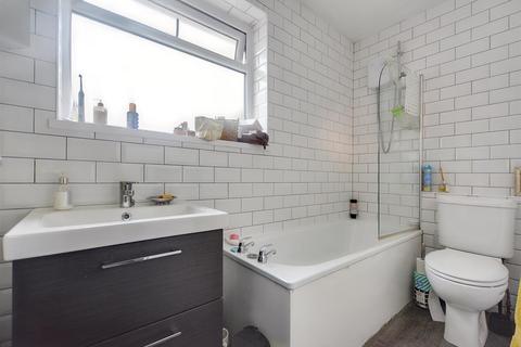 10 Copse Close, Burton Joyce, Nottingham, NG14 5DD