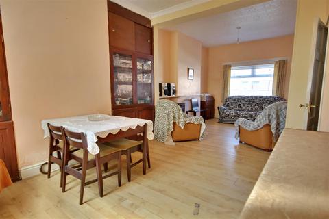 14 Cherry Tree Lane, Beverley, HU17 0BB