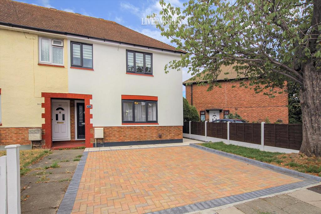 Iron Mill Lane, Crayford, Kent 3 bed end of terrace house for sale £