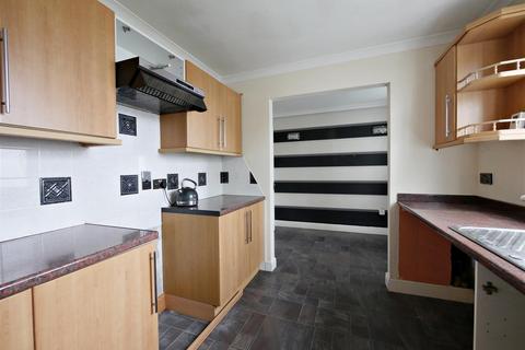3 bedroom terraced house to rent, Eildon Road, Kirkintilloch