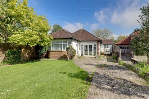 4 bedroom detached bungalow for sale, Warren Gardens, Offington, Worthing