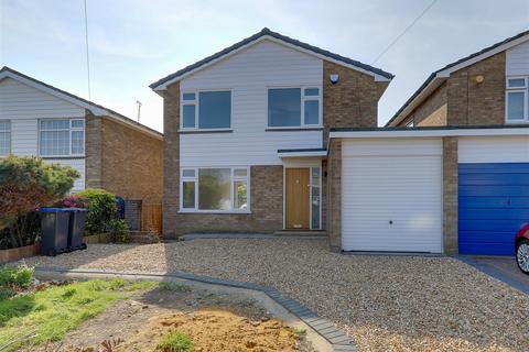 3 bedroom detached house for sale, Ivydore Avenue, Worthing