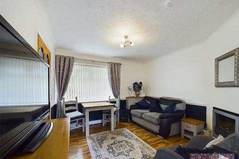 22 Aston Grove, Wrexham, LL12 7DF