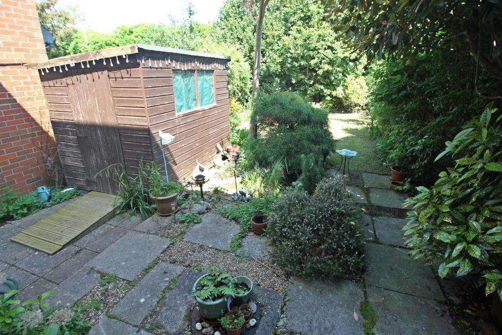Garden 1.JPG