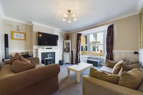 3 bedroom end of terrace house for sale, Church Street, Broadstairs, CT10