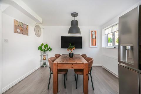 17 Ash Tree Drive, Leconfield, Beverley, HU17 7ND