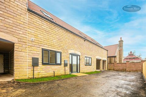 4 bedroom townhouse for sale, North Farm Mews, Union Street, Harthill, Sheffield