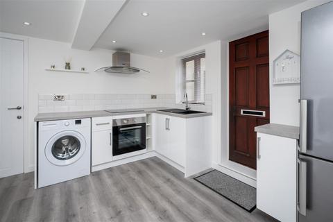 1 bedroom flat for sale, High Street, Gorleston, Great Yarmouth