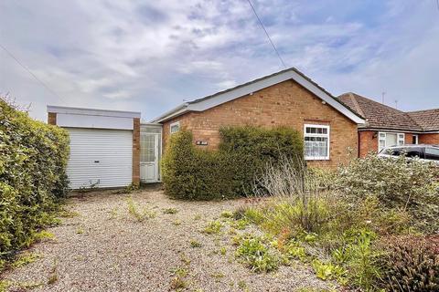 2 bedroom detached bungalow for sale, Beach Road, Scratby