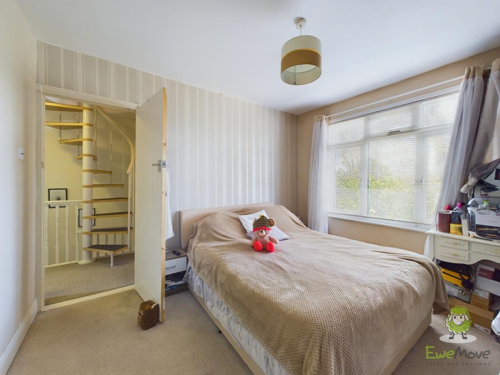 Cam01543 g0 pr0081 still027