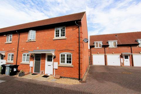 2 bedroom end of terrace house for sale, Gilpin Close, Bourne, PE10