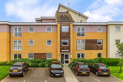 2 bedroom flat for sale, Olympia Way, Whitstable, Kent